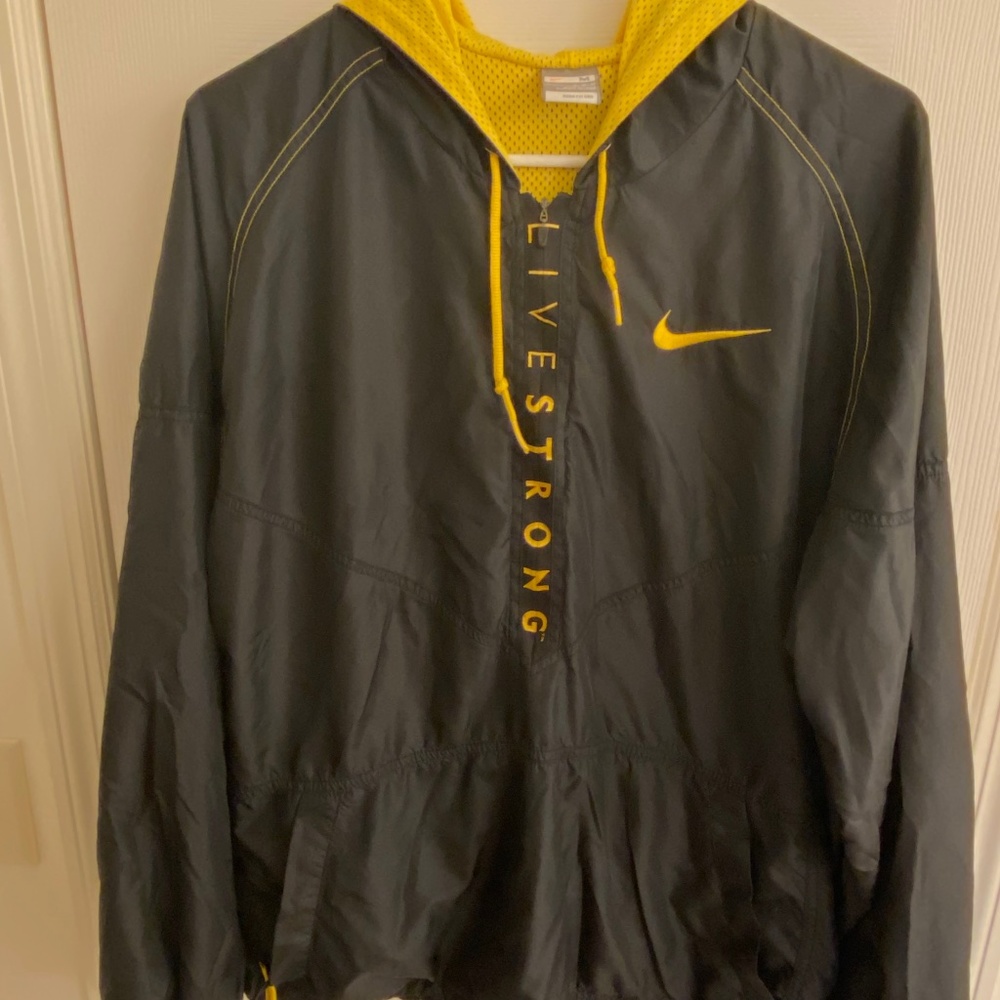 Nike Livestrong Zipped Hooded Windbreaker - Men’s Medium